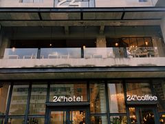 -24H COLOR咖啡厅(惠州金山湖店)