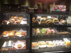 -星巴克臻选(南京金茂览秀城店)