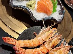 -山川小町·极番烧肉(新地假日广场店)