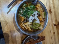 -柳州肥姨妈大骨螺蛳粉(曹路店)