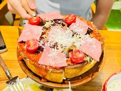 -Dragon Pizza•圆脸龙披萨·牛排餐厅