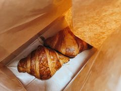 咸蛋黄可颂-Fridi Patisserie Cafe