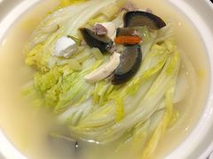 金银蛋上汤娃娃菜-高第街56号港式餐厅·精选(世茂广场宽厚里大明湖店)