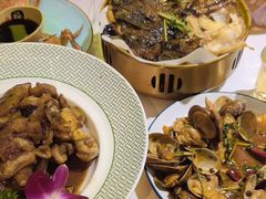 -嗨辣小聚·盘锦河蟹·海鲜烧烤龙虾(盘锦十年好店)