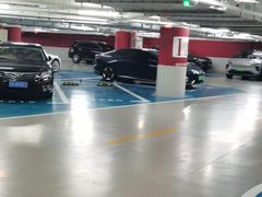 -日月光中心-停车场