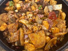 -老钟家烤羊排·敦伊阁清真餐厅胡羊焖饼