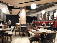 大堂-必胜客(新中纬店)
