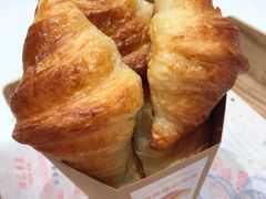 奶黄爆浆可颂-好利来(内双楠店)