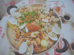 招牌海鲜骨煲-凤城康记饭店