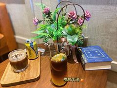 -ZING COFFEE 镜咖啡