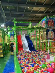 -小玩家儿童主题乐园(世茂广场店)