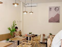 -Reset Coffee 与海咖啡
