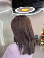 -艾美A·M Hair Salon