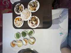 -天宜隆蘑菇宴火锅(石景山旗舰店)