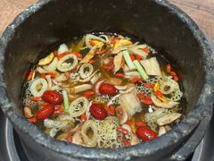 -蘑界·野生菌火锅(深业上城店)