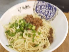 肉酱面-赵崽儿川式面品(金桥国际店)