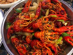 -小鱼儿海鲜港(新村十区店)