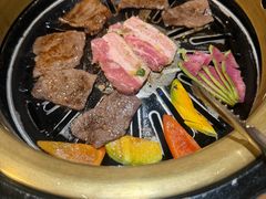 -炼火烤肉店