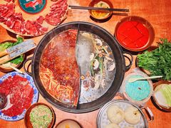 -周小明火锅(黑金冠社区店)