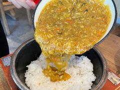 -蜜桃餐厅·伴山(湖滨商业街店)