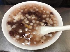 -芳婆糕团店(王府大街店)