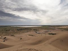 -亿利库布其七星湖沙漠生态旅游区