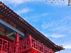 -雪山彩虹谷景区