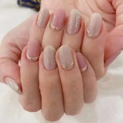 -悦指间美甲美睫