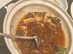 -帅巴人舅母子腊蹄民俗村