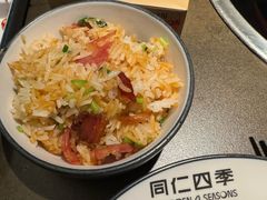 一级腊味煲仔饭-同仁四季椰子鸡(宝安壹方城店)