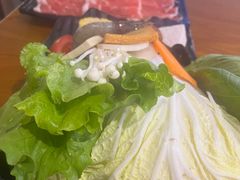 -呷哺呷哺(万达新世界店)