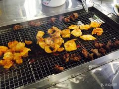 -马路牙子烧烤音乐酒馆(望京店)
