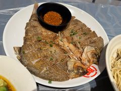 -肥肥虾庄·金牌油焖大虾(杨园滨江时代walk店)