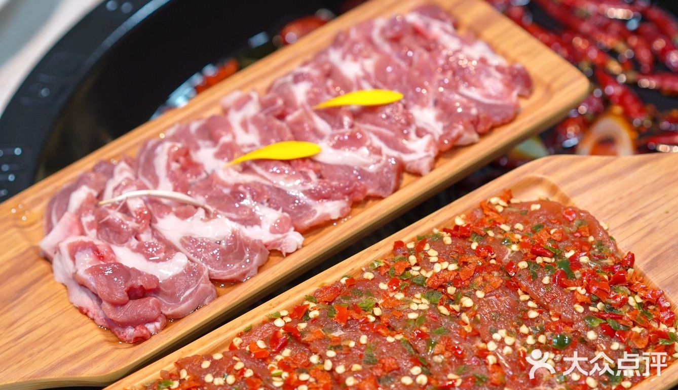 温暖人心和胃的烟火气息老火锅｜樂火锅