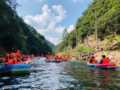 -安吉龙王山峡谷漂流