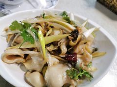 -胶东海鲜大排档(北太平庄店)