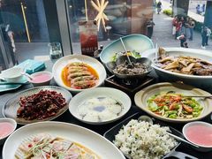 -柒园·三十年创意杭帮菜(龙湖滨江天街店)