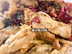 干煸刁子鱼-旅宁大酒店