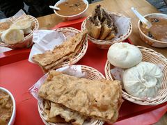 -方中山胡辣汤(成都首店)