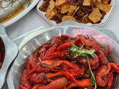 -丹水桥地锅鱼·翘嘴鲌·地方特色全鱼宴(丹江口大坝店)