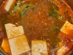 -野山舂·贵州现舂酸汤牛肉(民生路店)