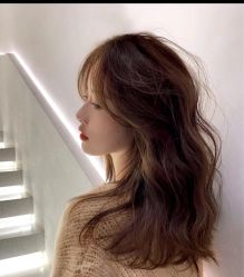 -首脑美发沙龙