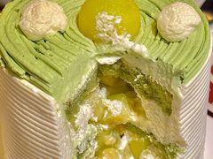 -鹿里烘焙LulyBaking(东二环泰禾广场店)