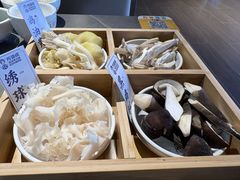 -阿婆情腊排骨火锅·野生菌季(古城旗舰店)