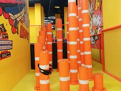 -爱蹦iBOON蹦床运动馆(江汉店)