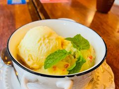 -玛格萝妮比萨屋(陆家浜路店)