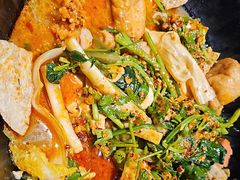 -万记麻辣烫国展总店