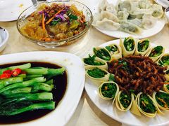 -东北农家院·铁锅炖(莘庄店)