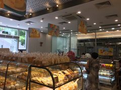 面包甜点陈列柜-BreadTalk面包新语·烘焙蛋糕(海岸城店)