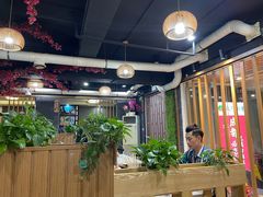 大堂-来伊回麻辣烫·火锅串串清真(红瓦寺总店)